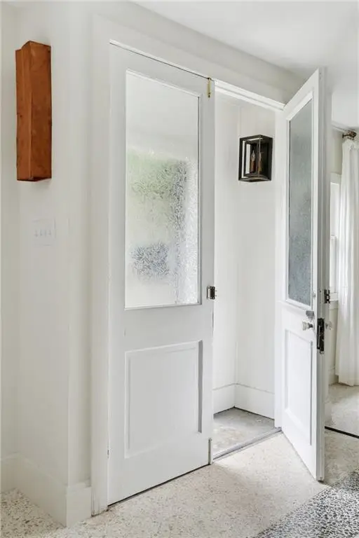 1729 Prytania Street, New Orleans, LA 70130 - Image #3