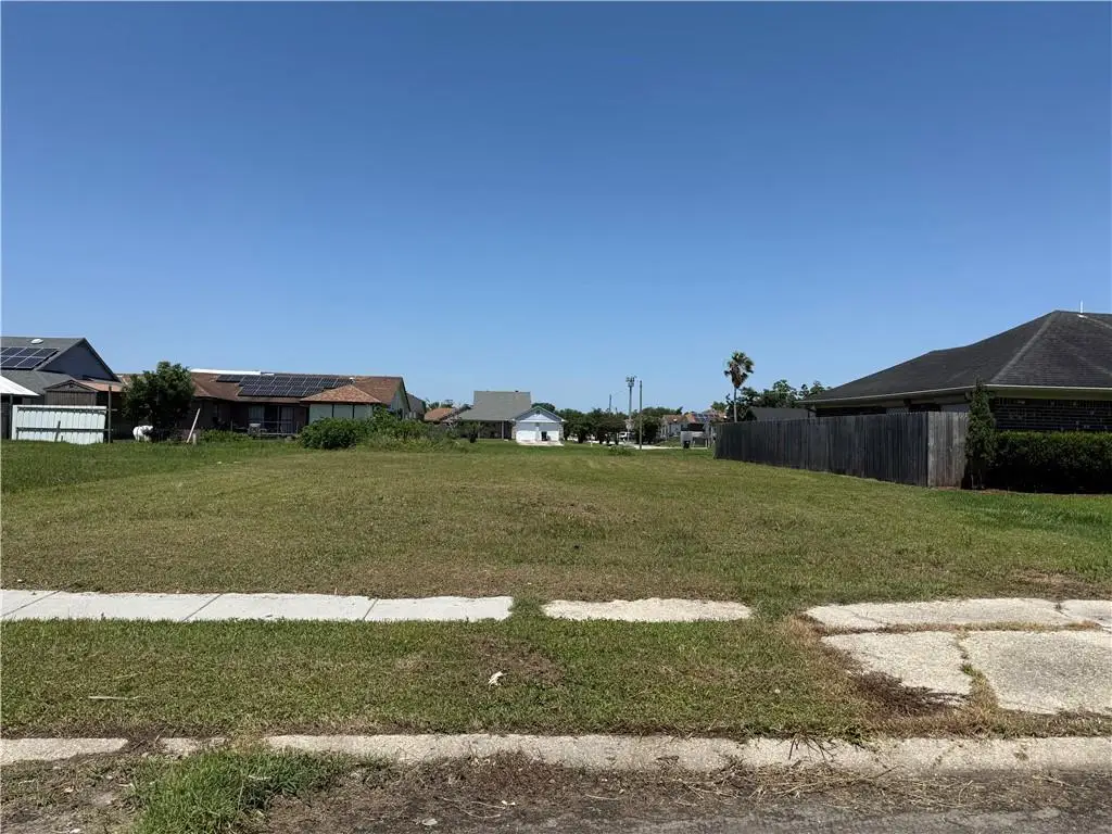 13933 Explorers Avenue, New Orleans, LA 70129 - Image #1