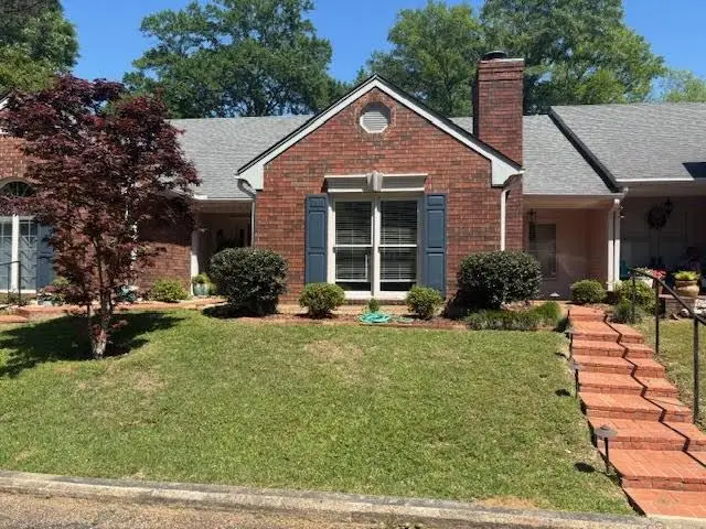 138 Woodland Ridge Drive, McComb, MS 39648 - #2