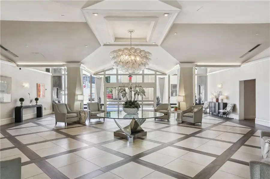 2100 Saint Charles Avenue #4D, New Orleans, LA 70130 - #2