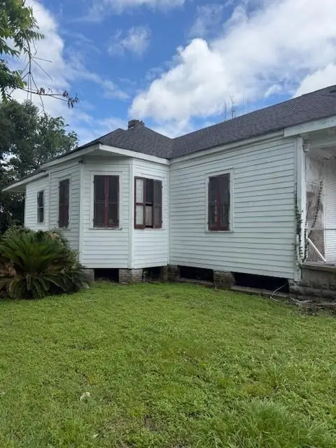 5123 Chartres Street, New Orleans, LA 70117 - Image #2