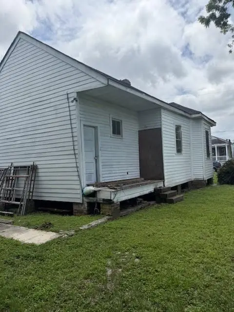 5123 Chartres Street, New Orleans, LA 70117 - Image #3