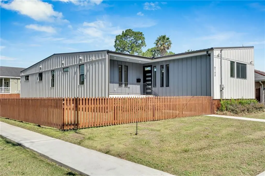 6100 Duplessis Street, New Orleans, LA 70122 - Image #1