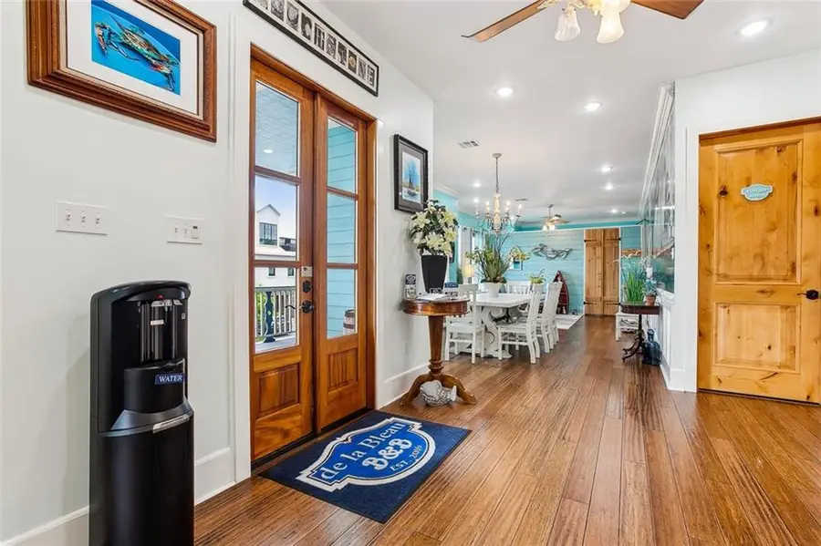 124 Lafitte Street, Mandeville, LA 70448 - Image #3