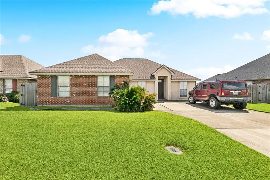 48 Tuscany Drive, Laplace, LA 70068 - Image #1