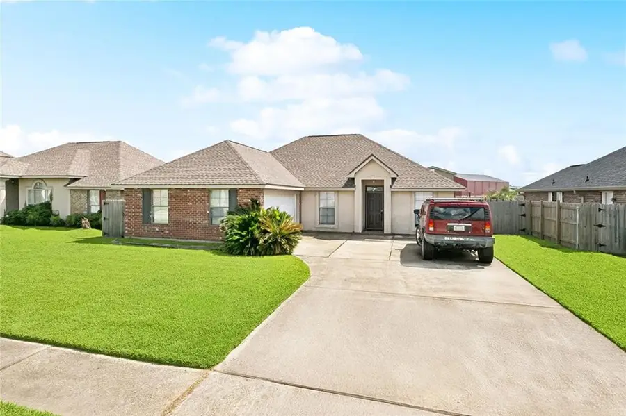 48 Tuscany Drive, Laplace, LA 70068 - Image #2