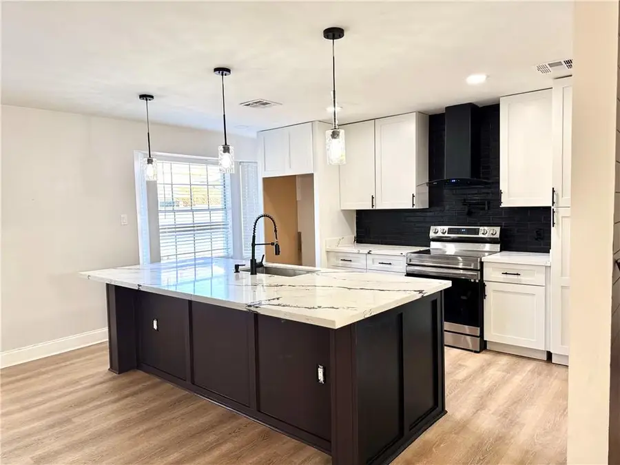 924 Vintage Drive, Kenner, LA 70065 - Image #2