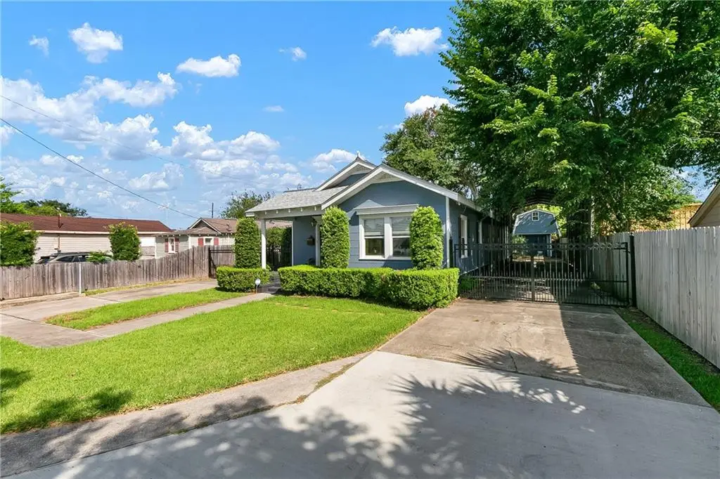 2020 Elm Street, Harvey, LA 70058 - Image #1