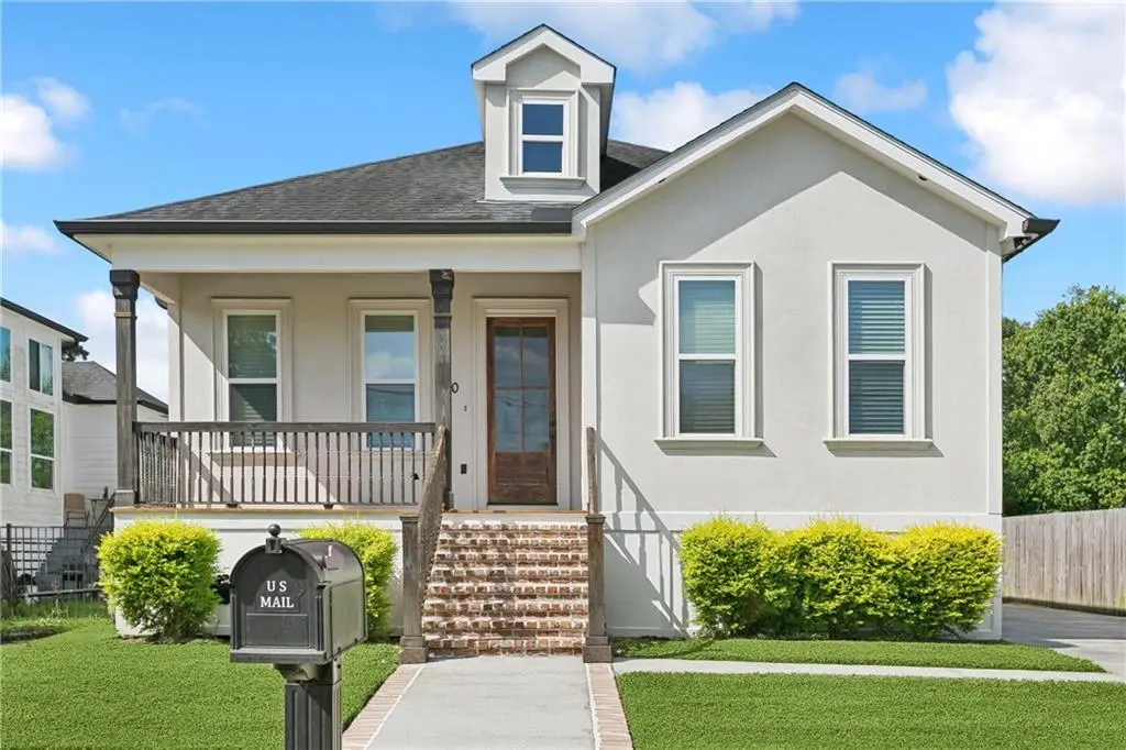 90 E Claiborne Square, Chalmette, LA 70043 - Image #1