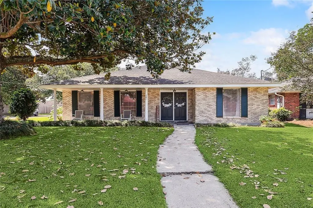 301 Schlief Drive, Belle Chasse, LA 70037 - Image #1