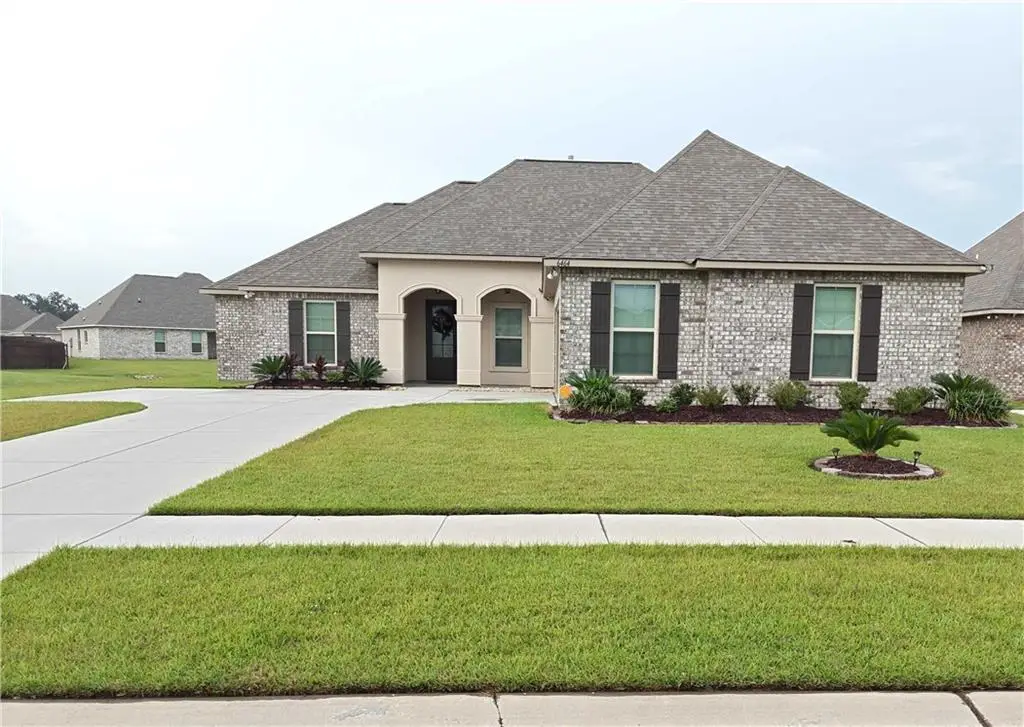 6464 Soaring Drive, Gonzales, LA 70737 - Image #1