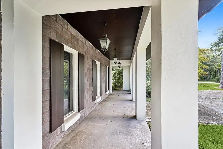 130 Woodhaven Drive, Ponchatoula, LA 70454 - Image #2