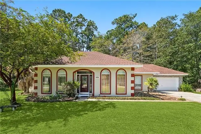 30302 Ashley Drive, Lacombe, LA 70445 - Image #1