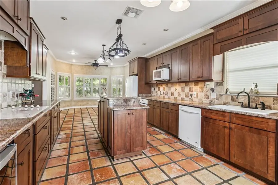 30302 Ashley Drive, Lacombe, LA 70445 - Image #3