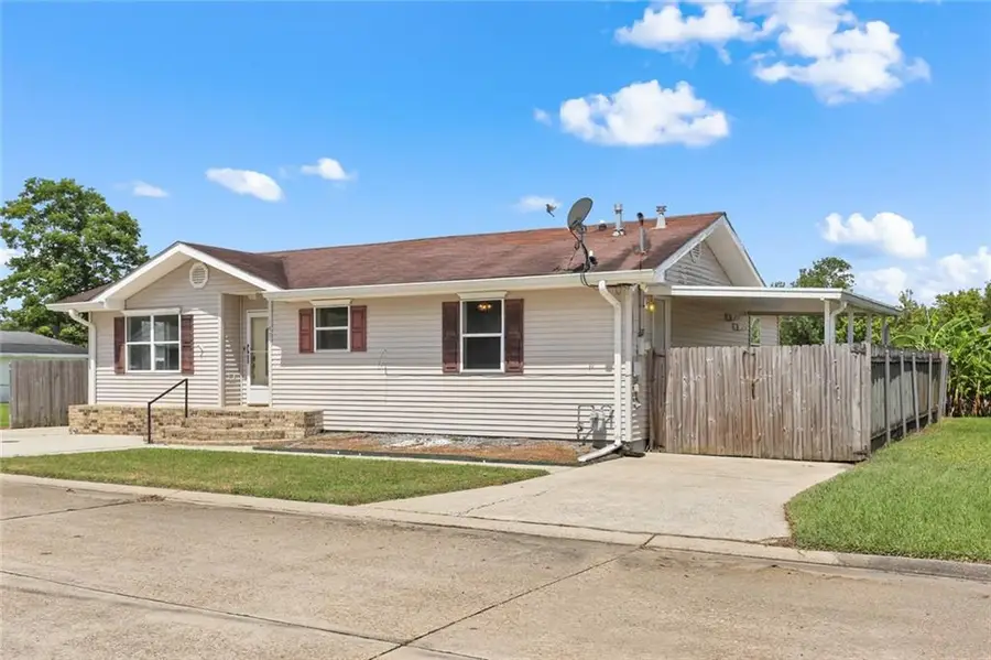 1403 W First Street, Belle Chasse, LA 70037 - #2