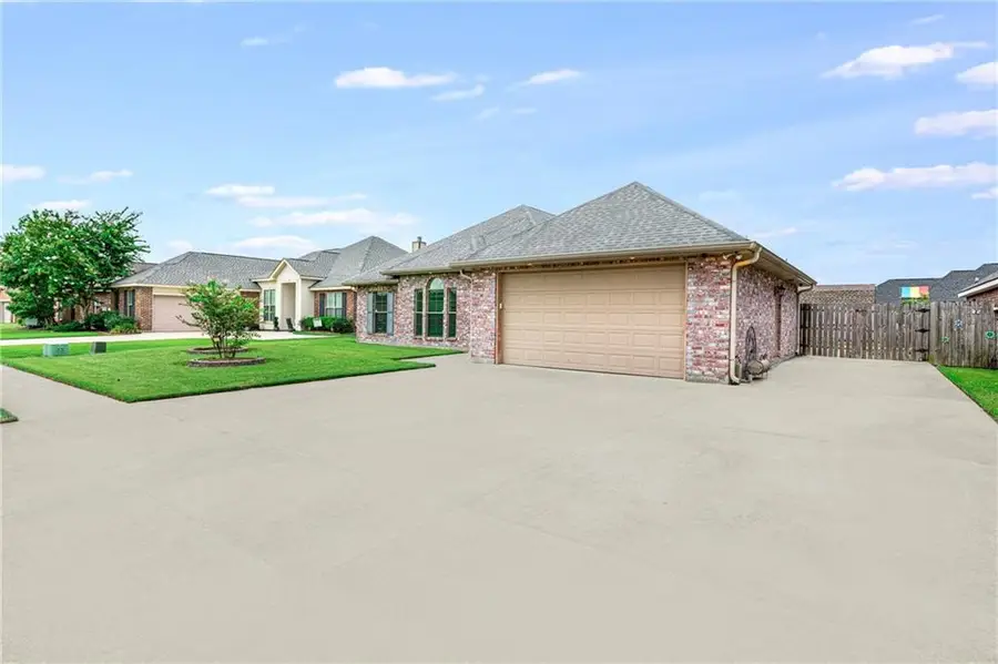 113 Gloria Court, Montz, LA 70068 - Image #2