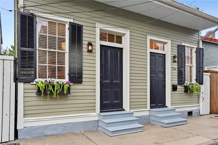 724 Port Street, New Orleans, LA 70117 - #3