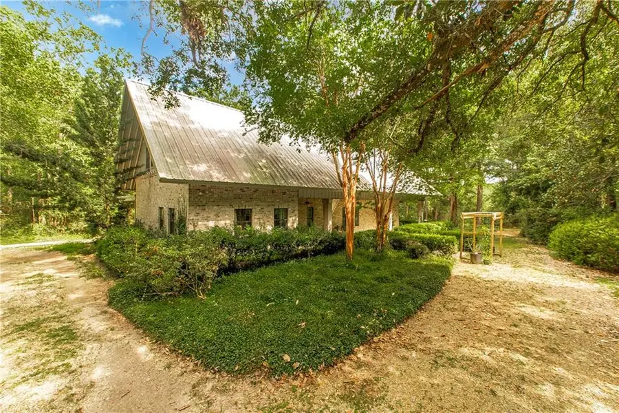 76163 Louis Quave Road, Covington, LA 70435 - Image #2