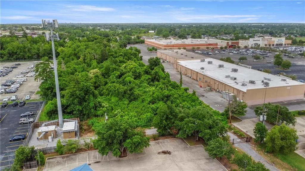 1705 Manhattan Boulevard, Harvey, LA 70058 - Image #1