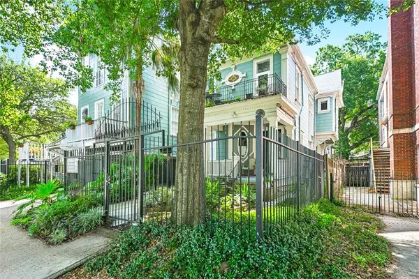 2222 Carondelet Street #D, New Orleans, LA 70130