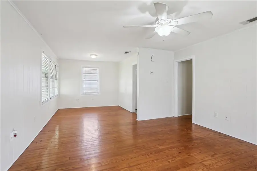 619 Carrollton Avenue, Metairie, LA 70005 - Image #2