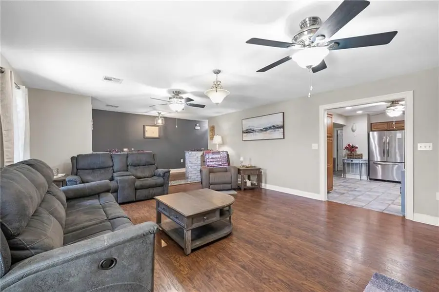 8412 Colonel Drive, Chalmette, LA 70043 - Image #2