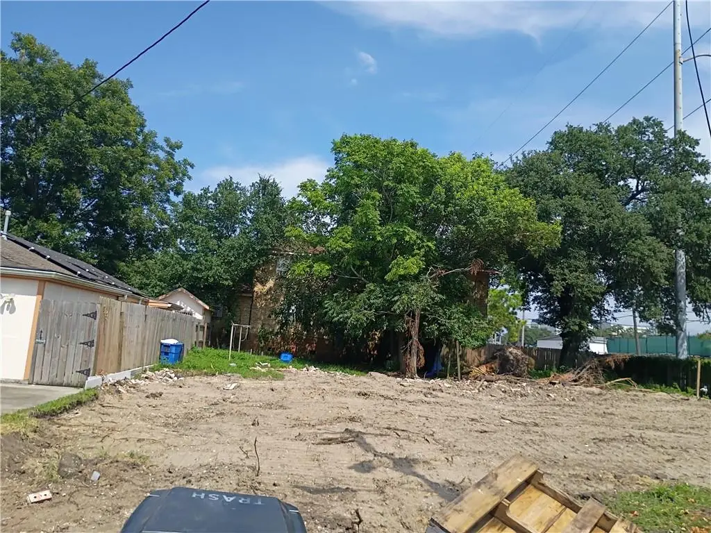 3007 St Anthony Avenue, New Orleans, LA 70122 - Image #1