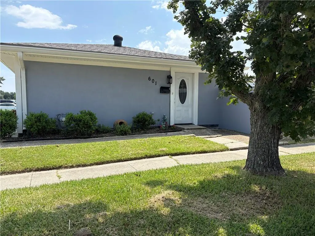 601 Lancer Lane, Kenner, LA 70065 - Image #1