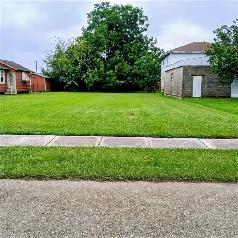 844 Angela Street, Arabi, LA 70032 - Image #1