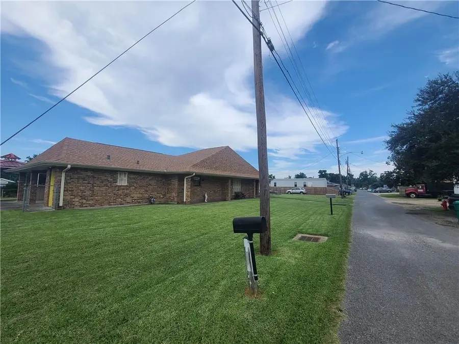 811 E Hoover Street, Destrehan, LA 70047 - Image #2