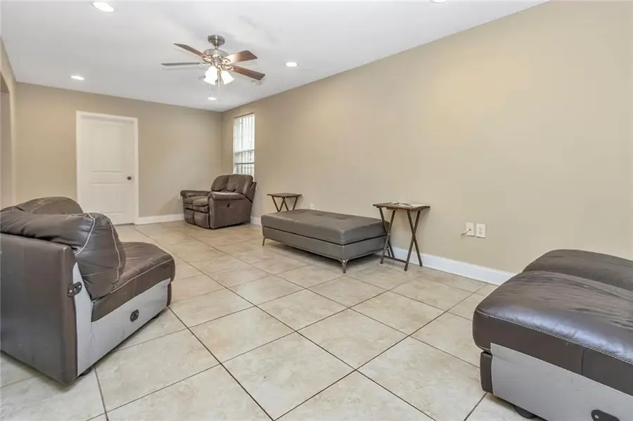 9133 Edinburgh Street, New Orleans, LA 70118 - Image #3