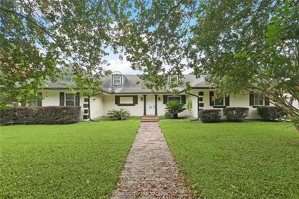 748 Fairfield Avenue, Gretna, LA 70056 - Image #1