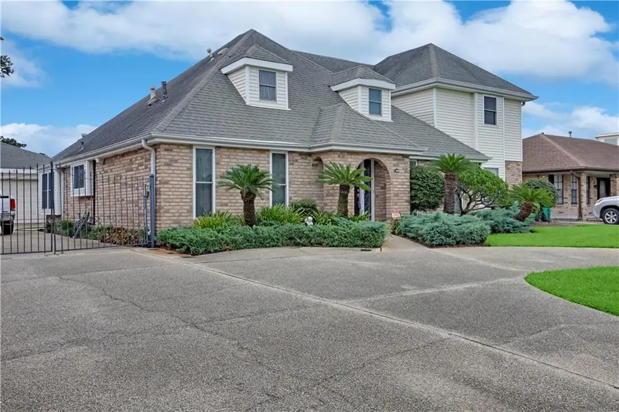 3617 Lake Arrowhead Drive, Harvey, LA 70058 - Image #2