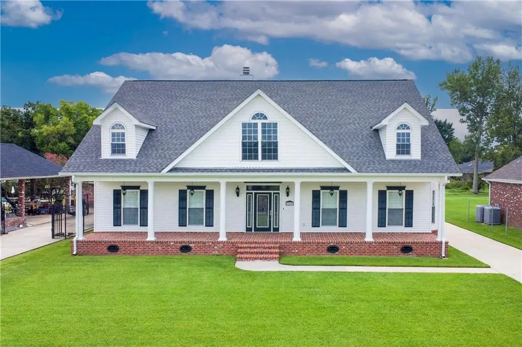160 Belle Grove Drive, La Place, LA 70068 - Image #1