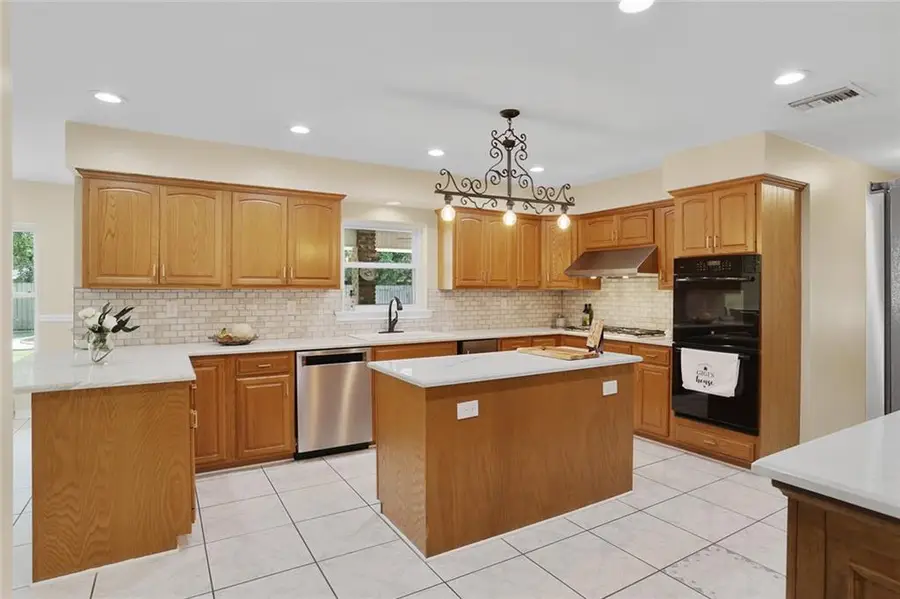 2516 Cypress Lawn Drive, Marrero, LA 70072 - Image #3