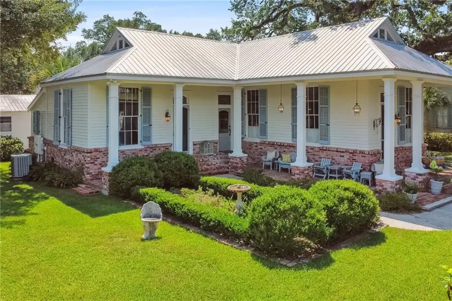 200 Carroll Avenue, Bay Saint Louis, MS 39520 - Image #3