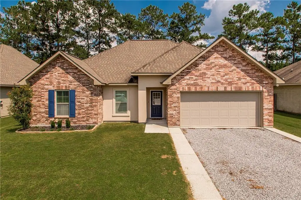 1025 E Creek Court, Covington, LA 70435 - Image #1