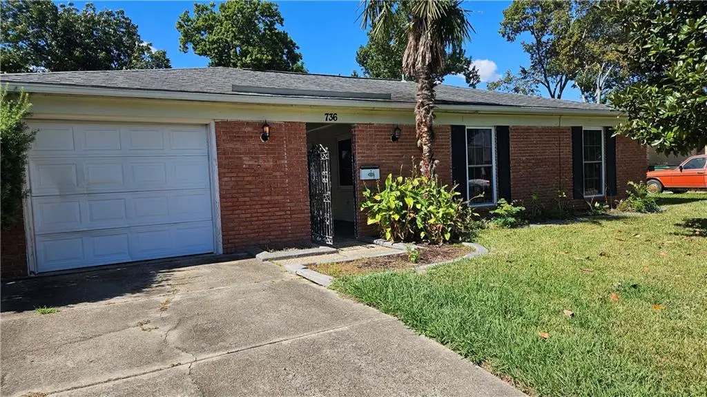 736 Fairlawn Drive, Gretna, LA 70056 - Image #1