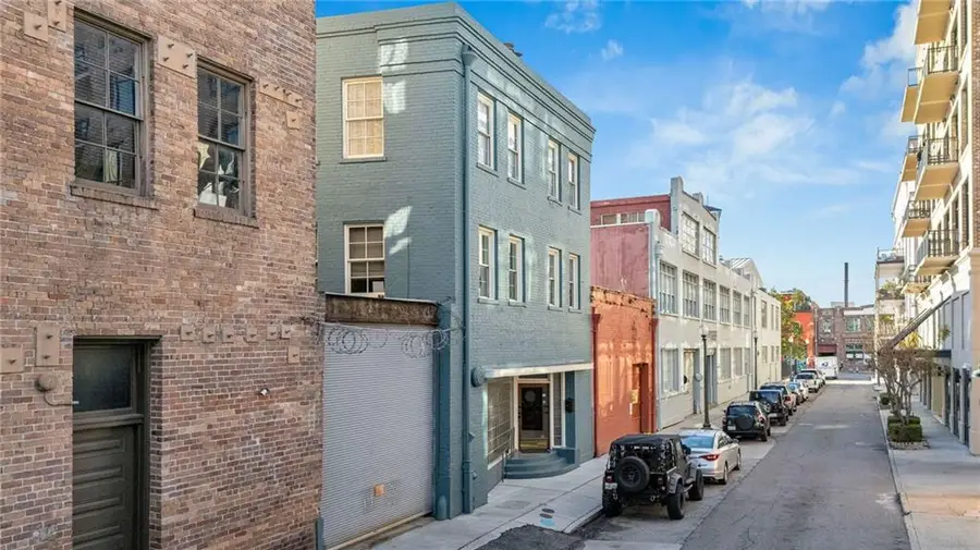 422 Notre Dame Street #1, New Orleans, LA 70130 - Image #2