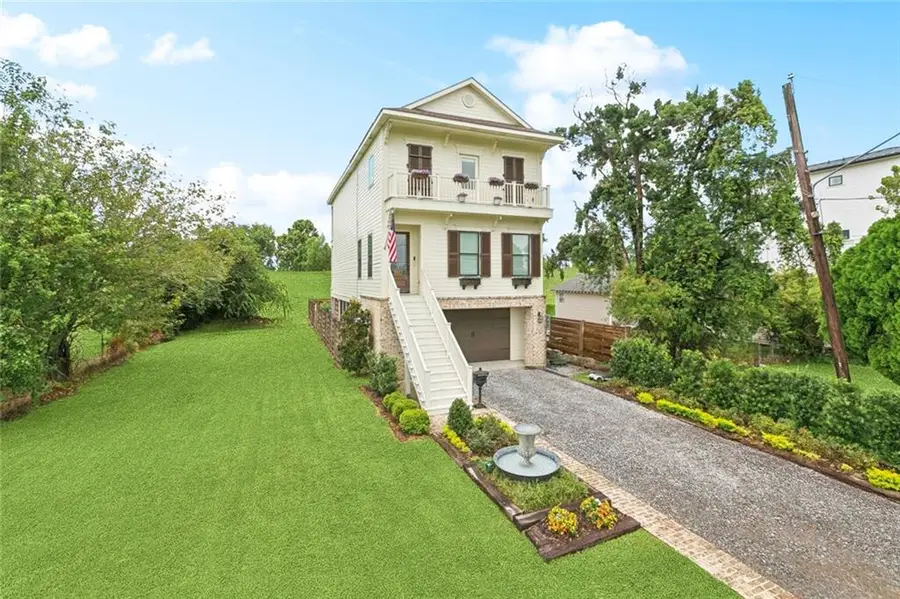 1017 Washington Street, Gretna, LA 70053 - Image #2