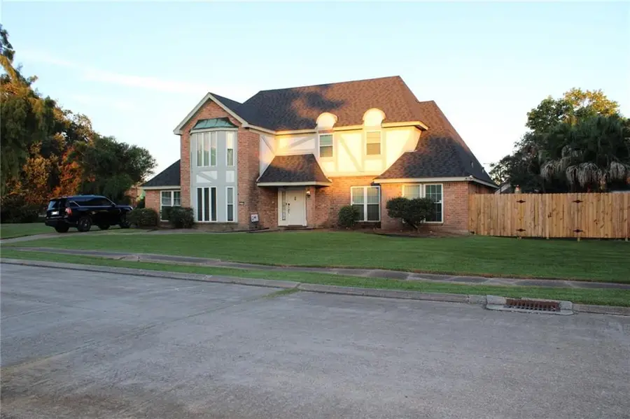 3509 Red Oak Court, New Orleans, LA 70131 - Image #2