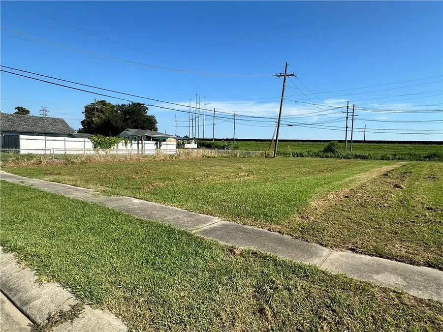 2000 Benjamin Street, Arabi, LA 70032 - #3