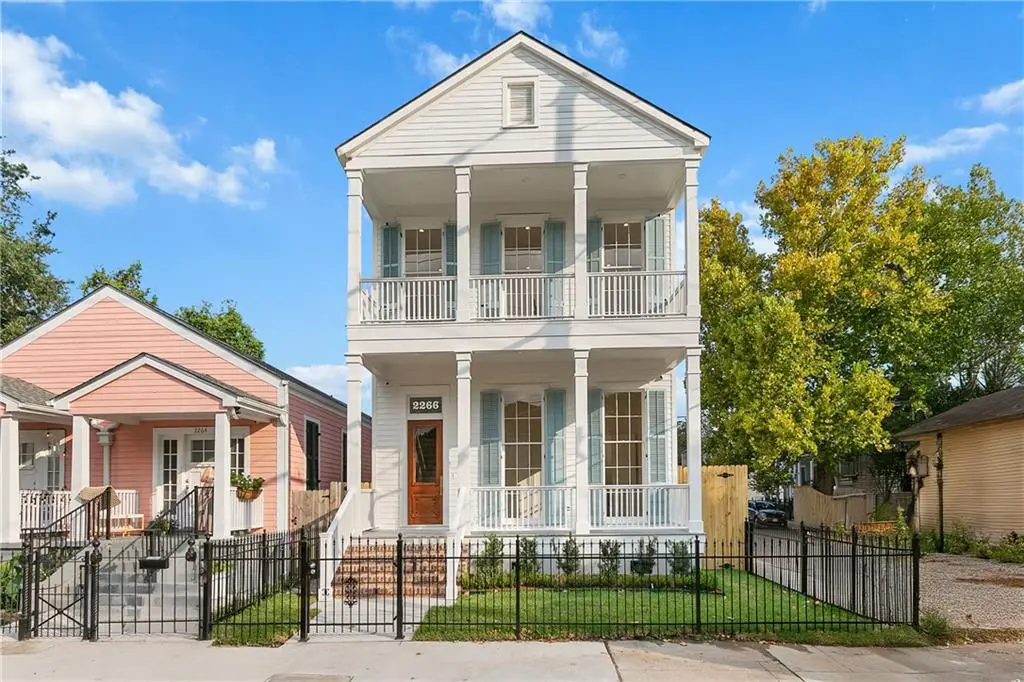 2266 Carondelet Street, New Orleans, LA 70130 - Image #1