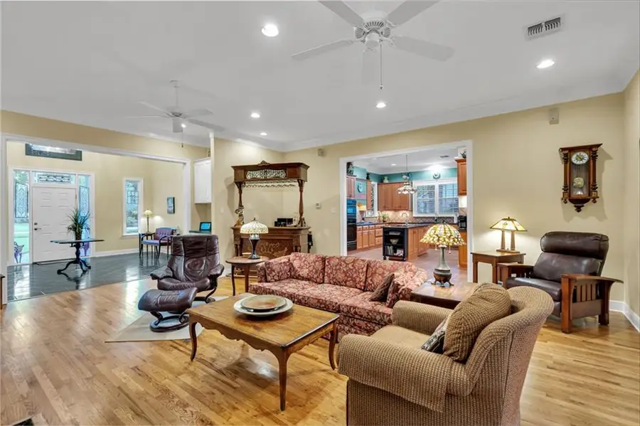 116 Fox Run Drive, Mandeville, LA 70471 - Image #2