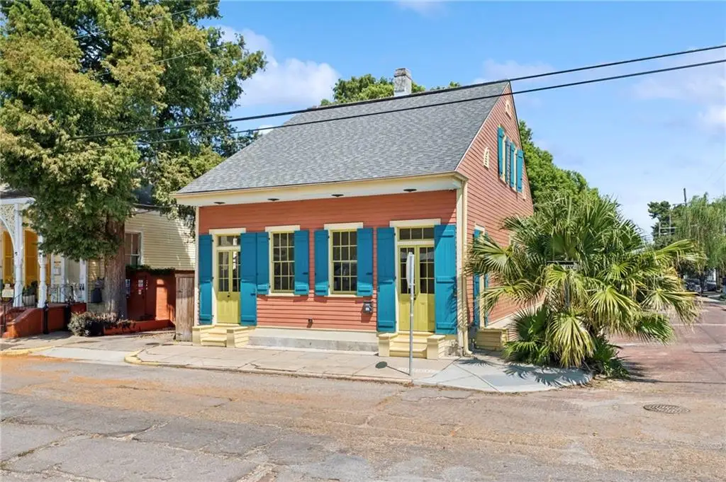 3829 Dauphine Street, New Orleans, LA 70117 - Image #1