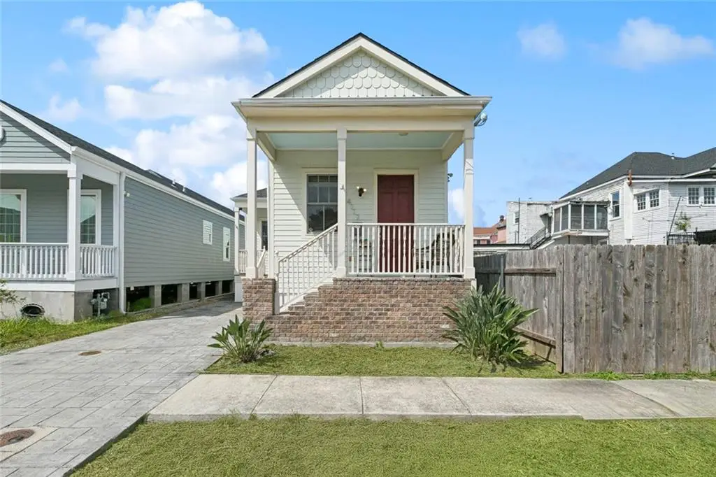 4117 S Robertson Street, New Orleans, LA 70115 - Image #1