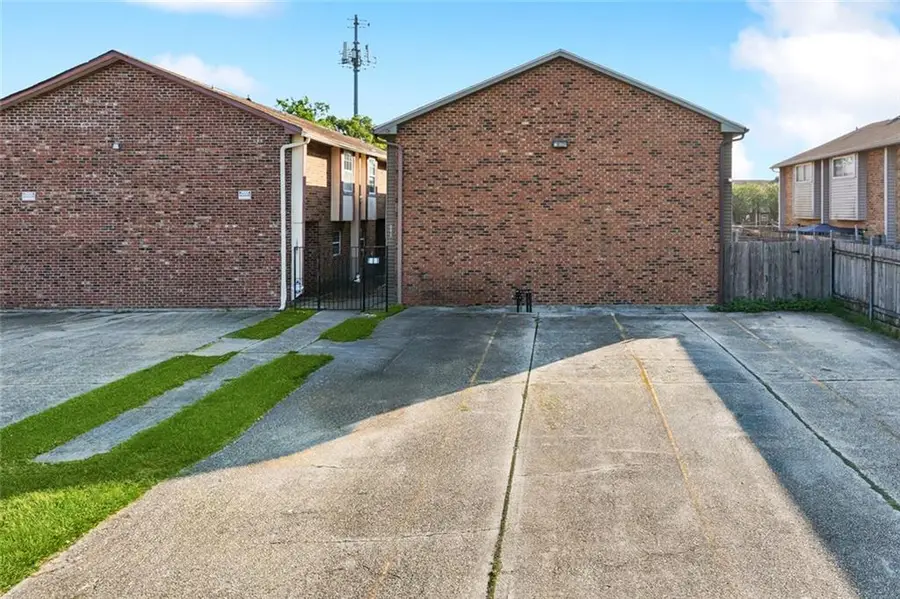 8017 Bullard Avenue, New Orleans, LA 70128 - #2