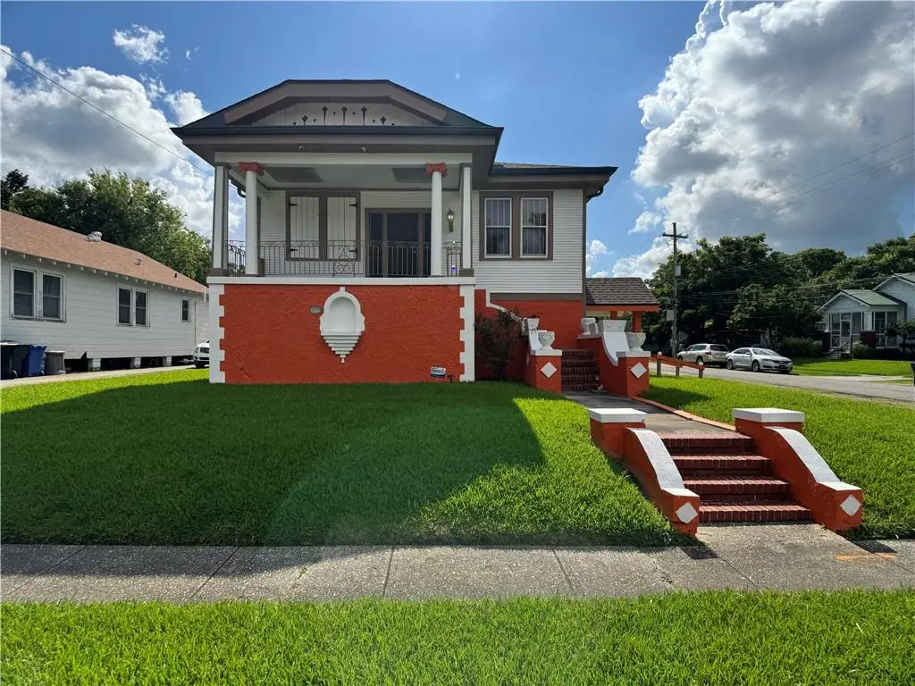 4201 Iris Street, New Orleans, LA 70122 - Image #1