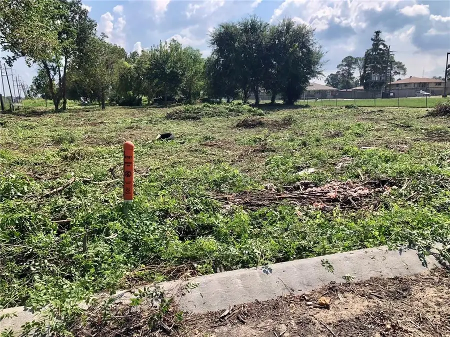 4975 Marque Drive, New Orleans, LA 70127 - Image #2