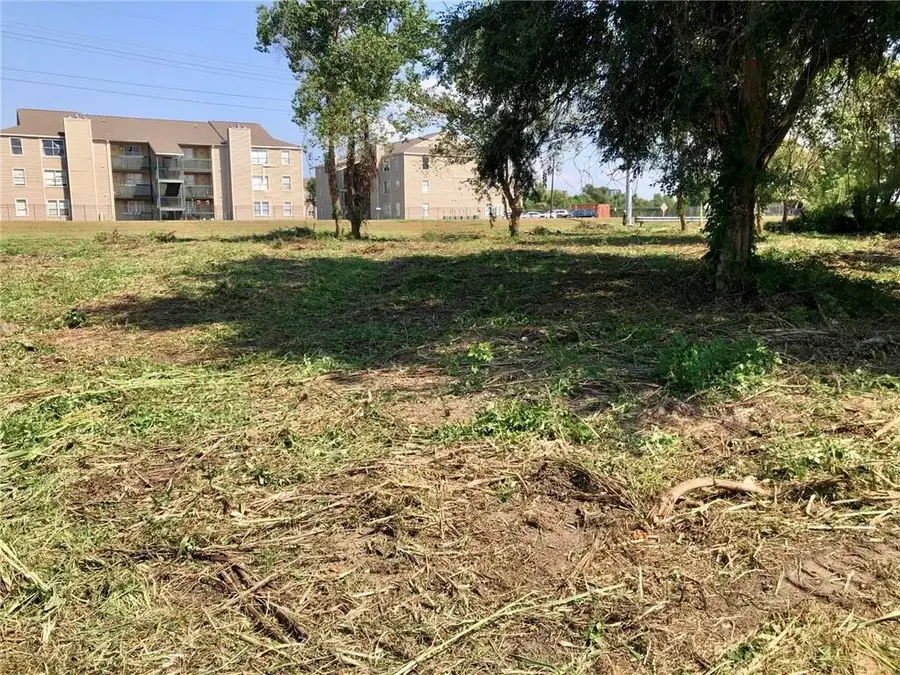 4975 Marque Drive, New Orleans, LA 70127 - Image #3